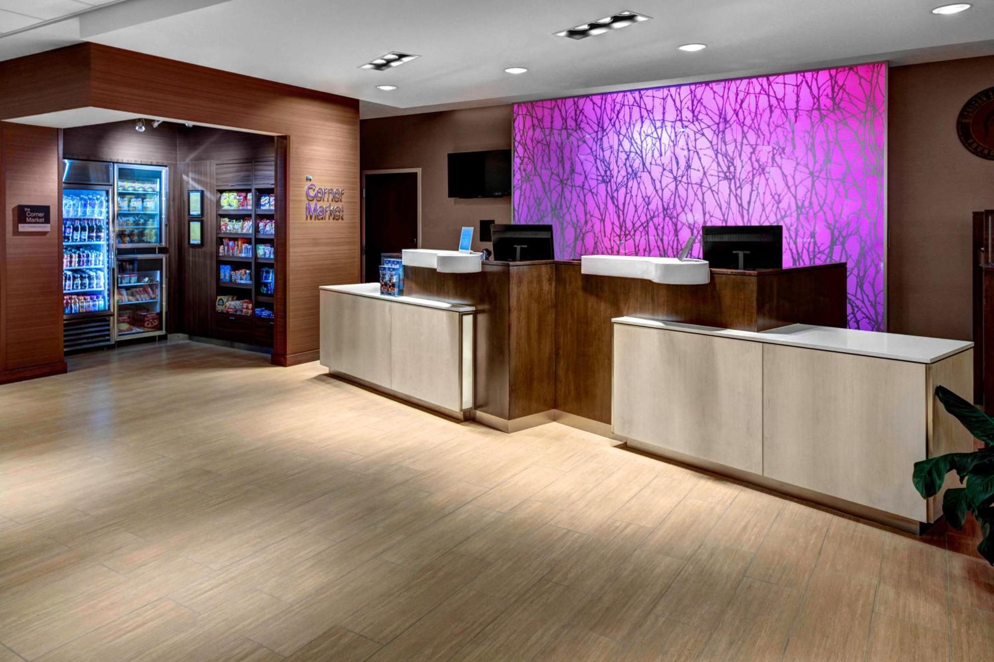 Fairfield Inn & Suites By Marriott Lansing At Eastwood Εξωτερικό φωτογραφία